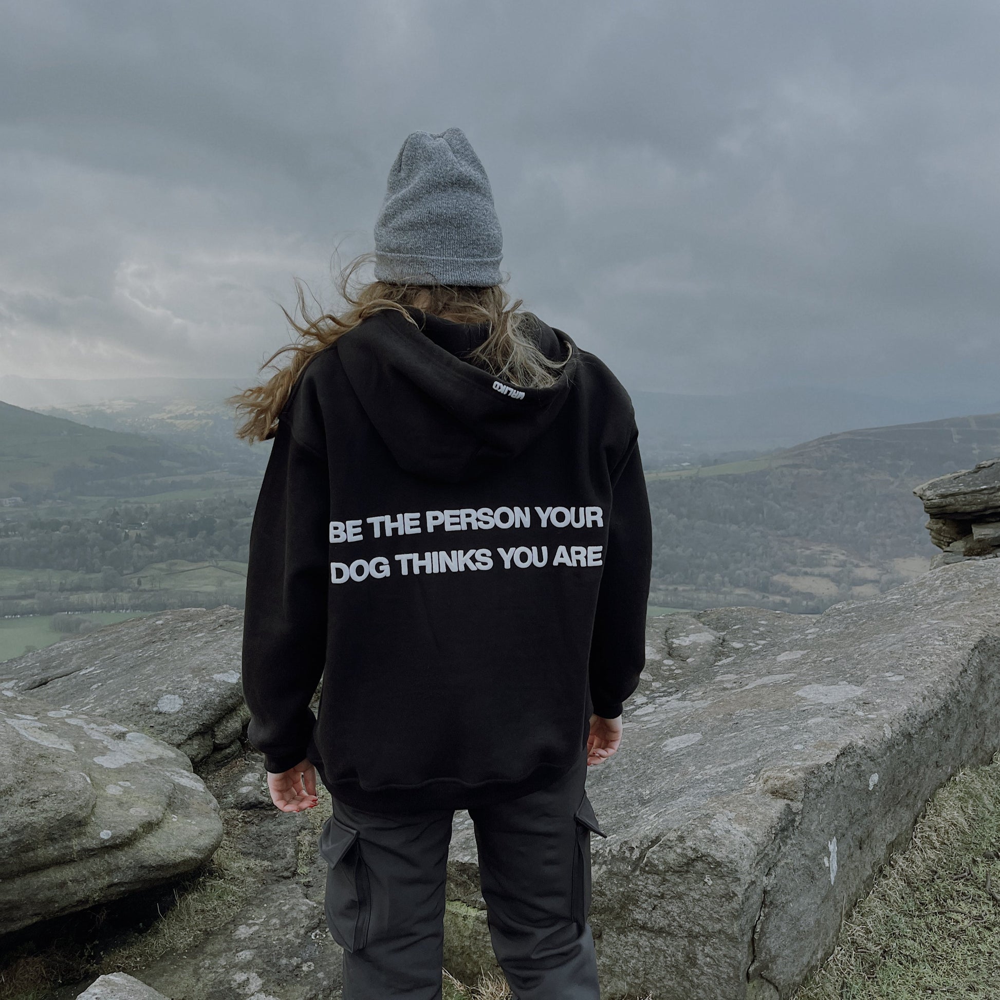 oversized black hoody graphic