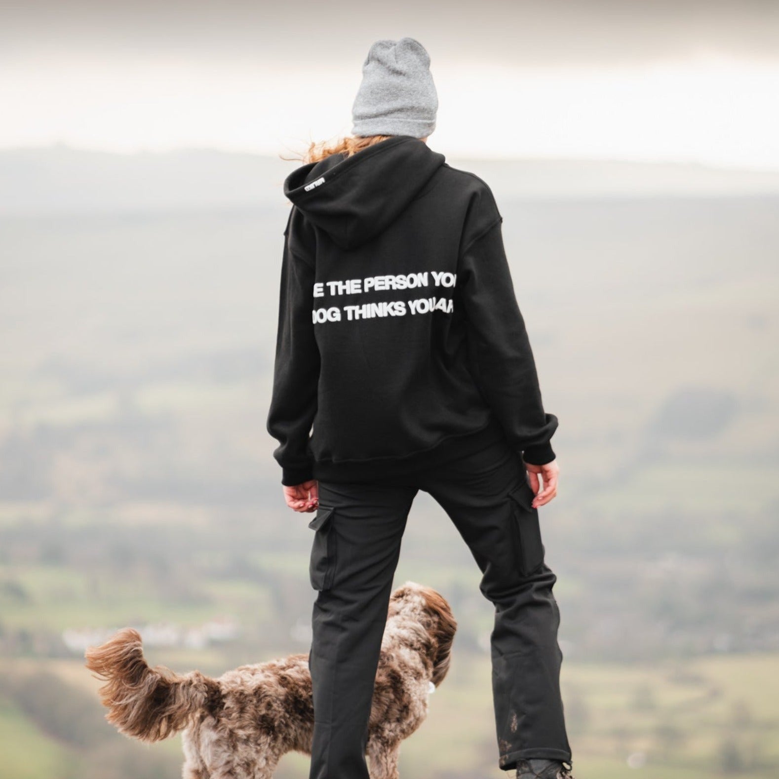 OVERSIZED BLACK HOODY